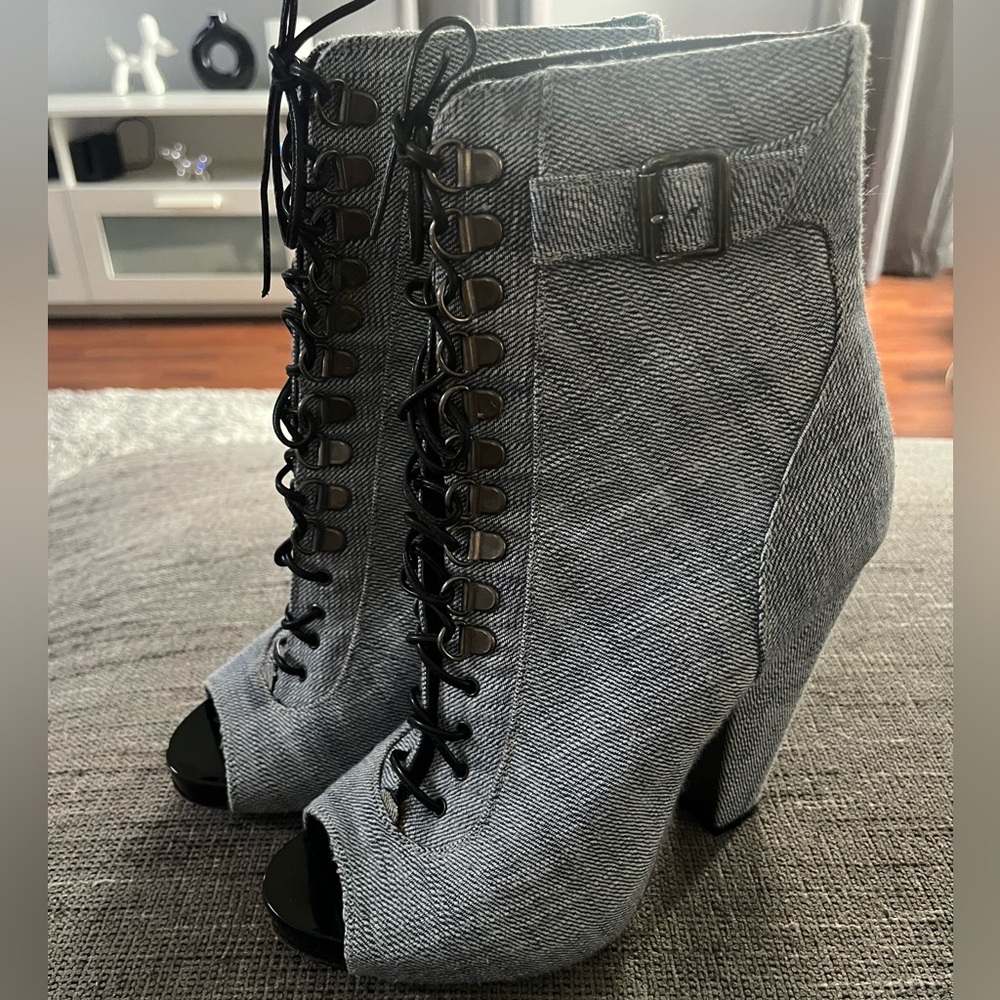 Givenchy Women’s Denim Lace Up Open Toe Booties size 38/ 7